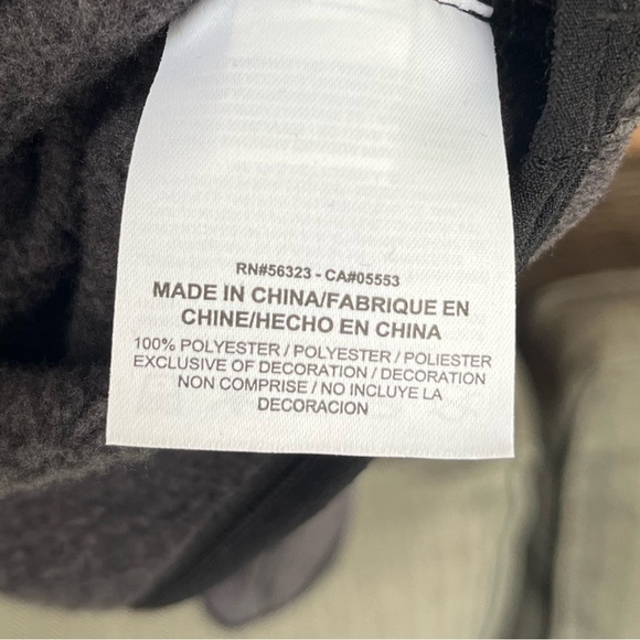 NIKE Hypernatural Therma Fit Women's Size XS Gray Pullover Hoodie - Picture 8 of 8